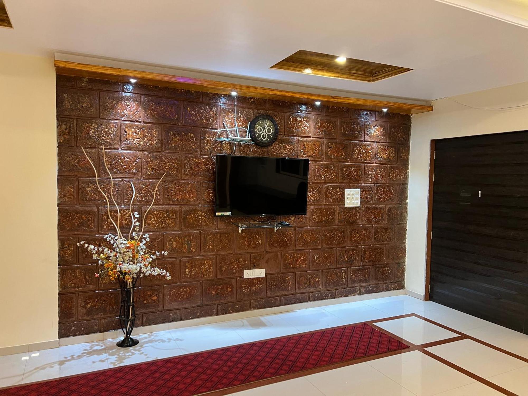Hotel Shriyan Mahābaleshwar Exterior foto